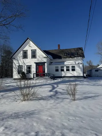 5 North Road Detroit ME 04929