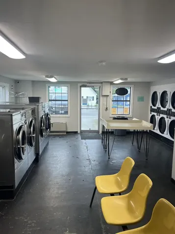 30 Commercial Street Hartland ME 04943