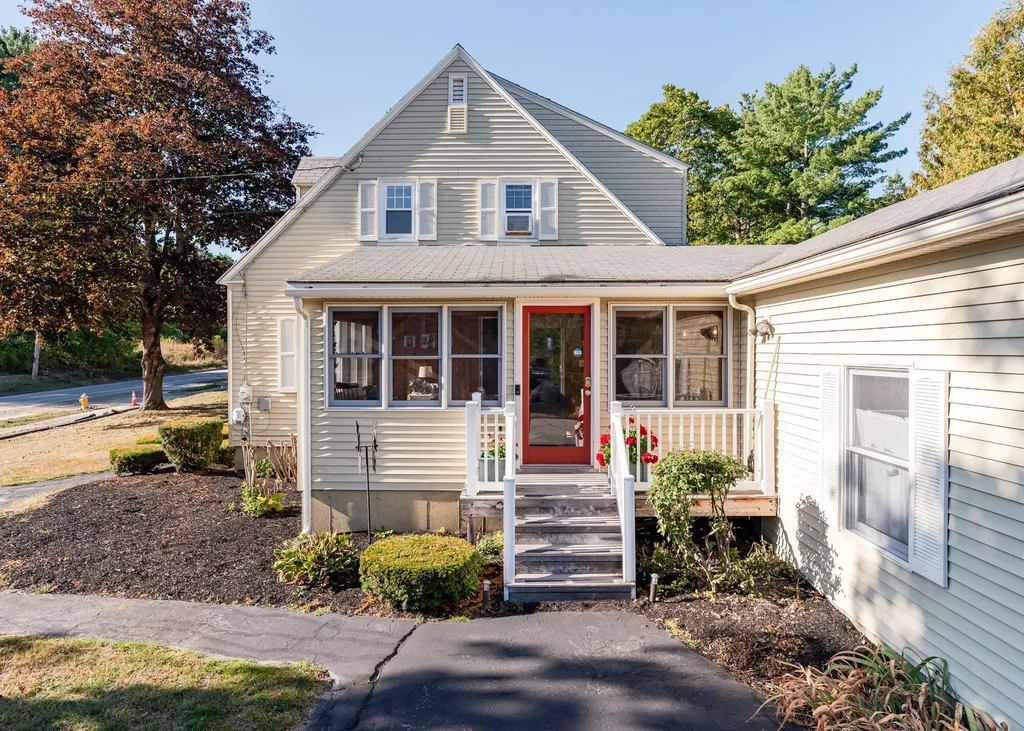 77 Pierce Street Westbrook ME 04092