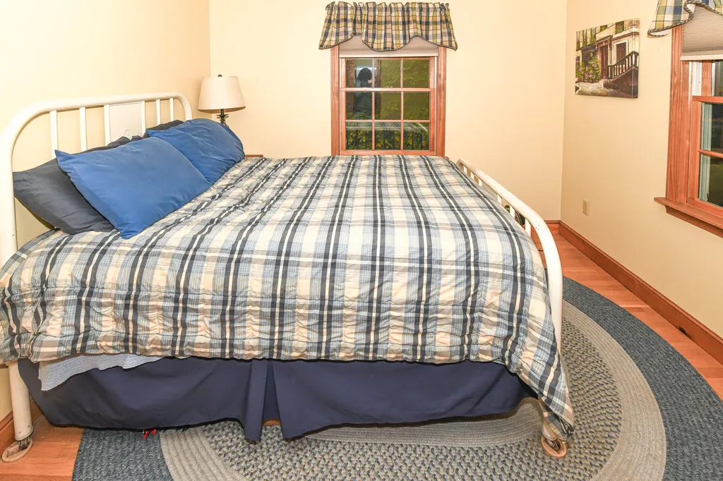 95 Harbor Road Naples ME 04055