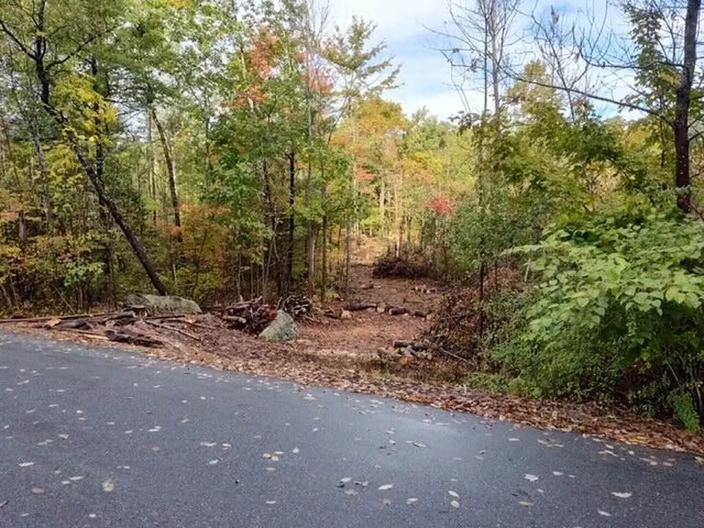 166 Leavitt Road Augusta ME 04330