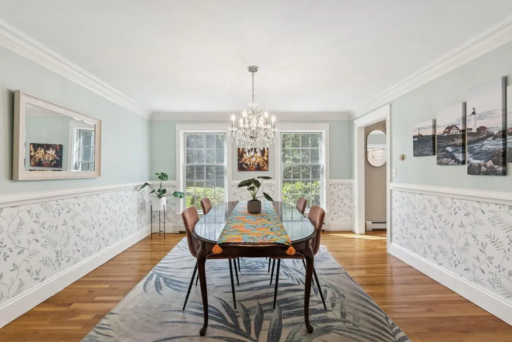 4 Periwinkle Way Falmouth ME 04105