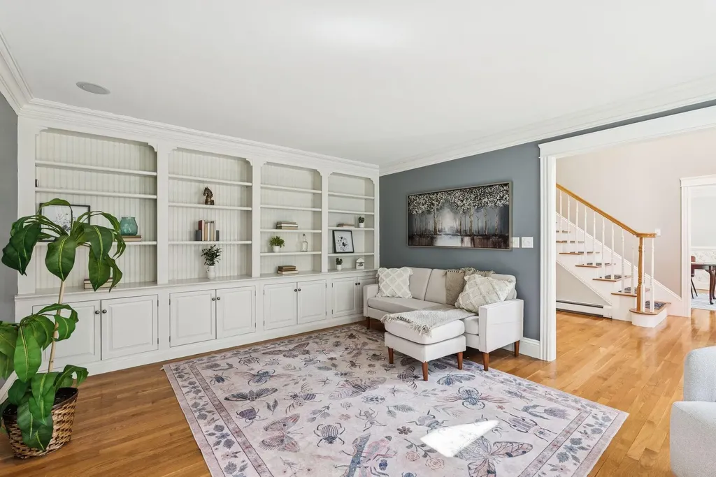 4 Periwinkle Way Falmouth ME 04105