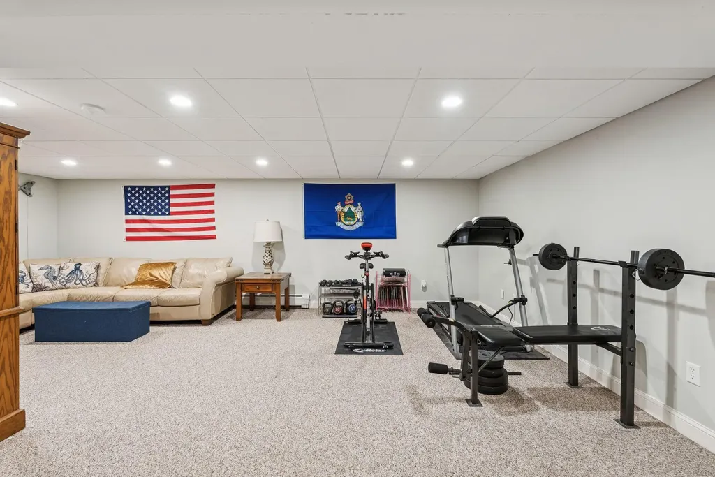 4 Periwinkle Way Falmouth ME 04105