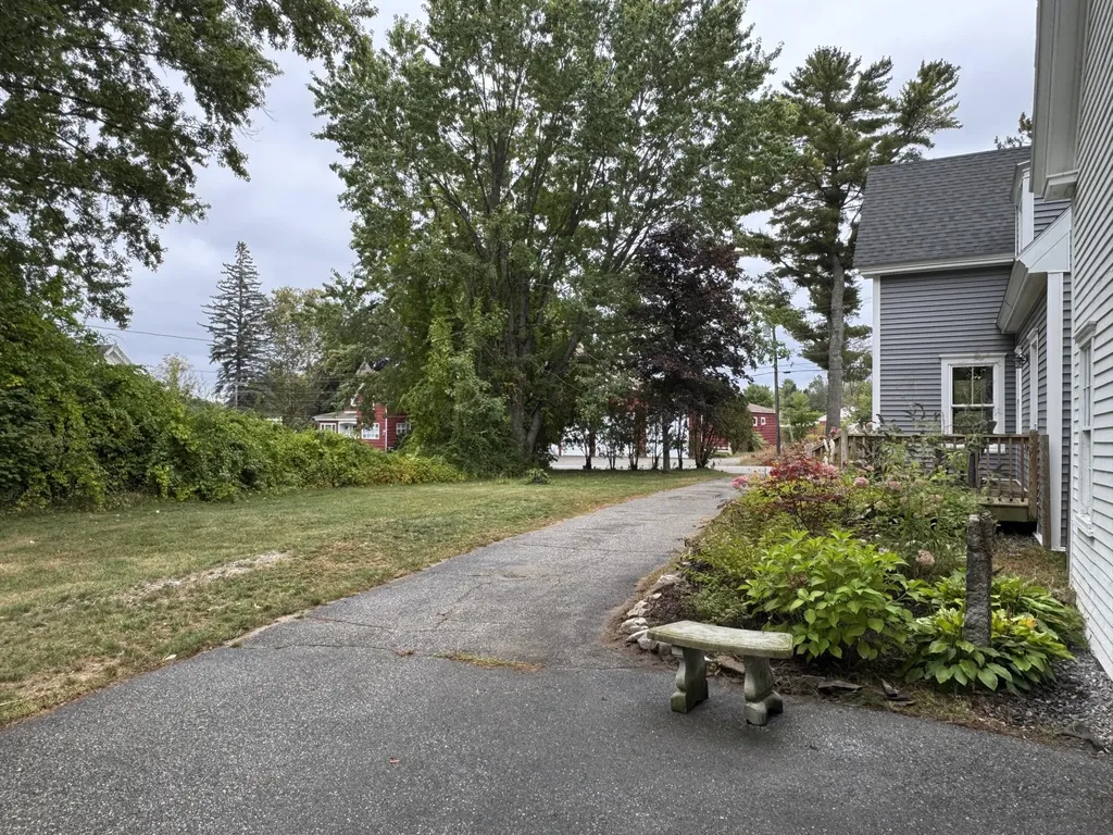 11 Pinewoods Road Lisbon ME 04250
