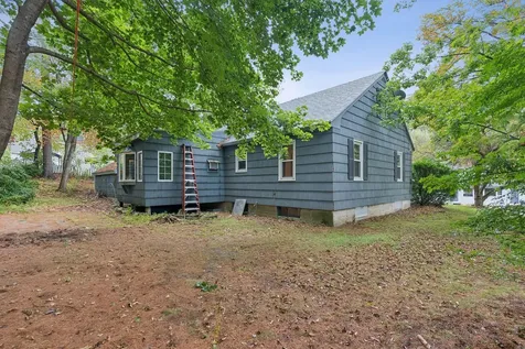 151 Allen Avenue Auburn ME 04210