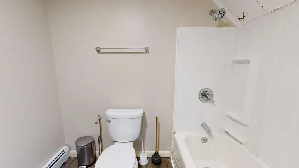 422 College Street Lewiston ME 04240