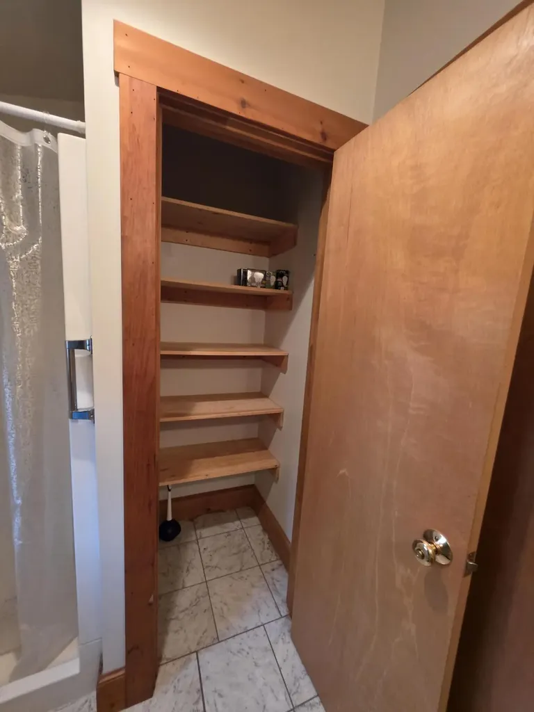 80 Loring Lane Pownal ME 04069
