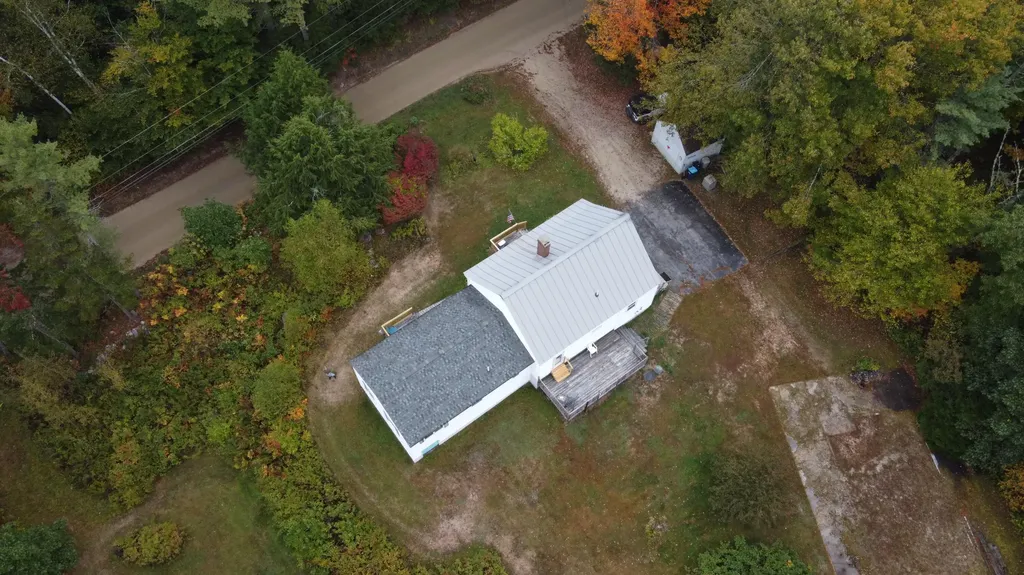 80 Loring Lane Pownal ME 04069