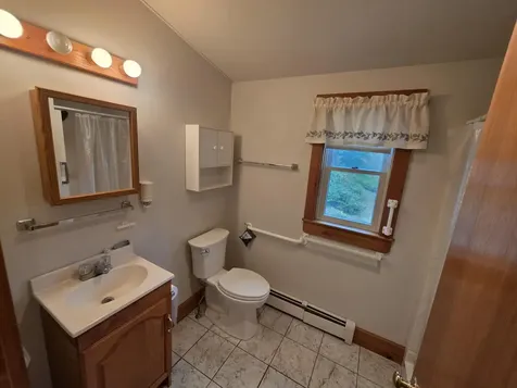 80 Loring Lane Pownal ME 04069