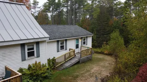 80 Loring Lane Pownal ME 04069