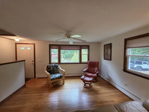 80 Loring Lane Pownal ME 04069