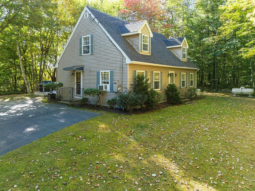 38 Rockwood Estates West Gardiner ME 04345