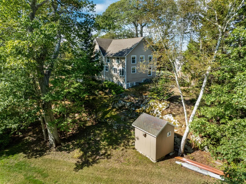 83 Central Avenue Brunswick ME 04011