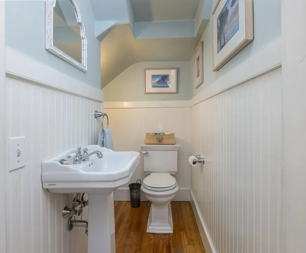 40 Neal Street Portland ME 04102