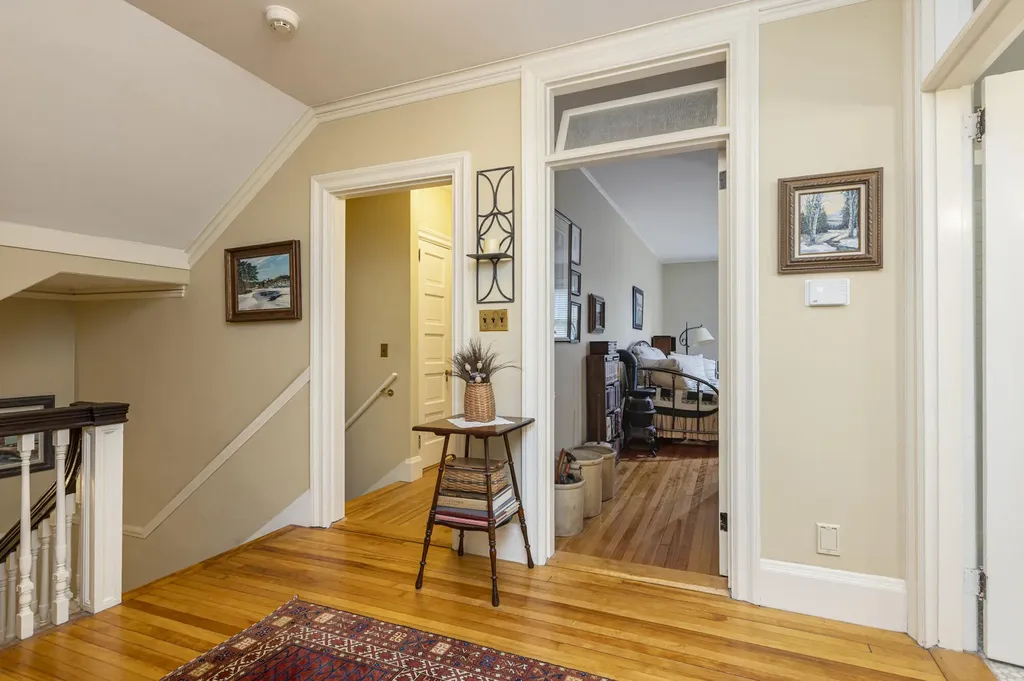 40 Neal Street Portland ME 04102
