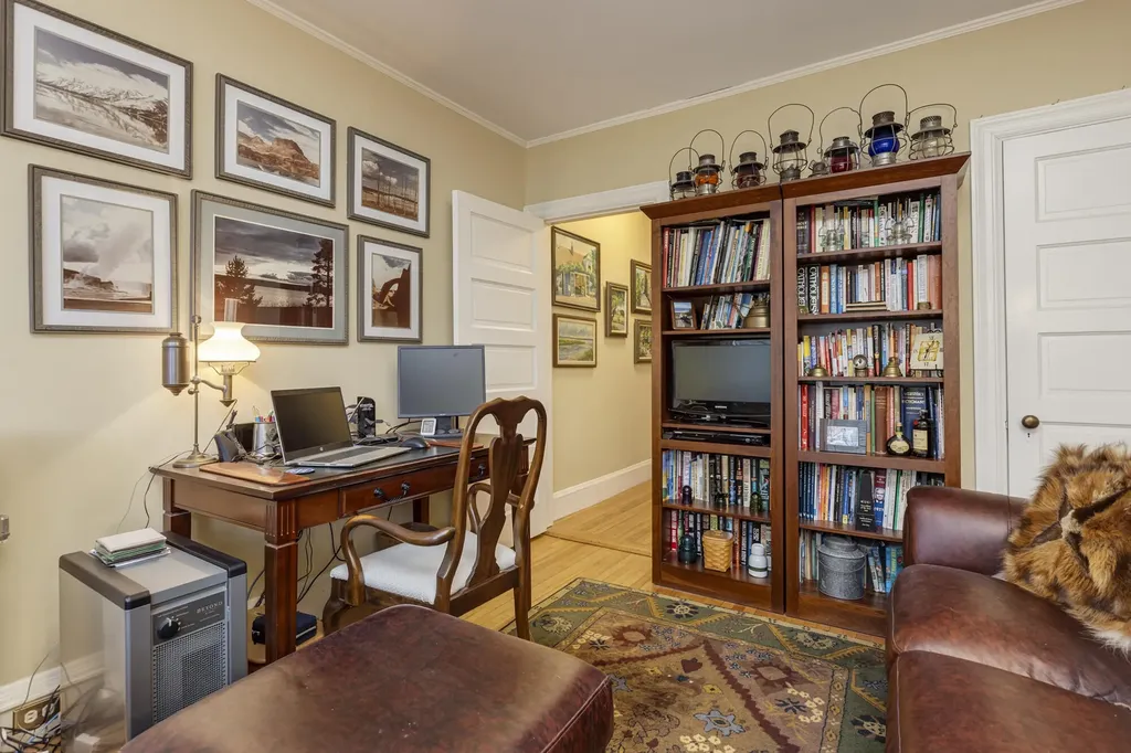40 Neal Street Portland ME 04102
