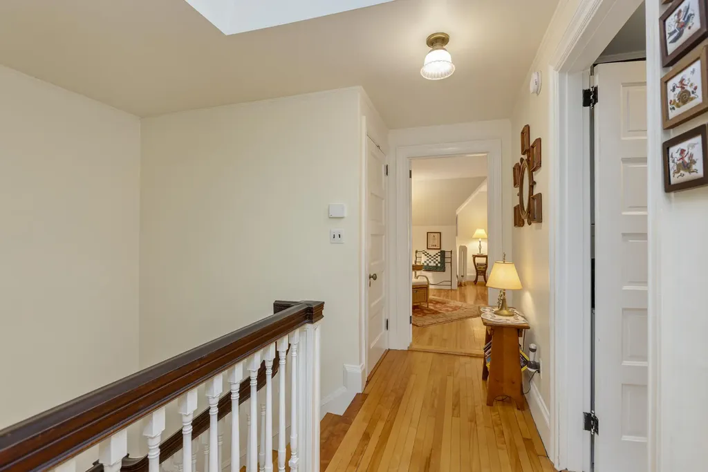40 Neal Street Portland ME 04102
