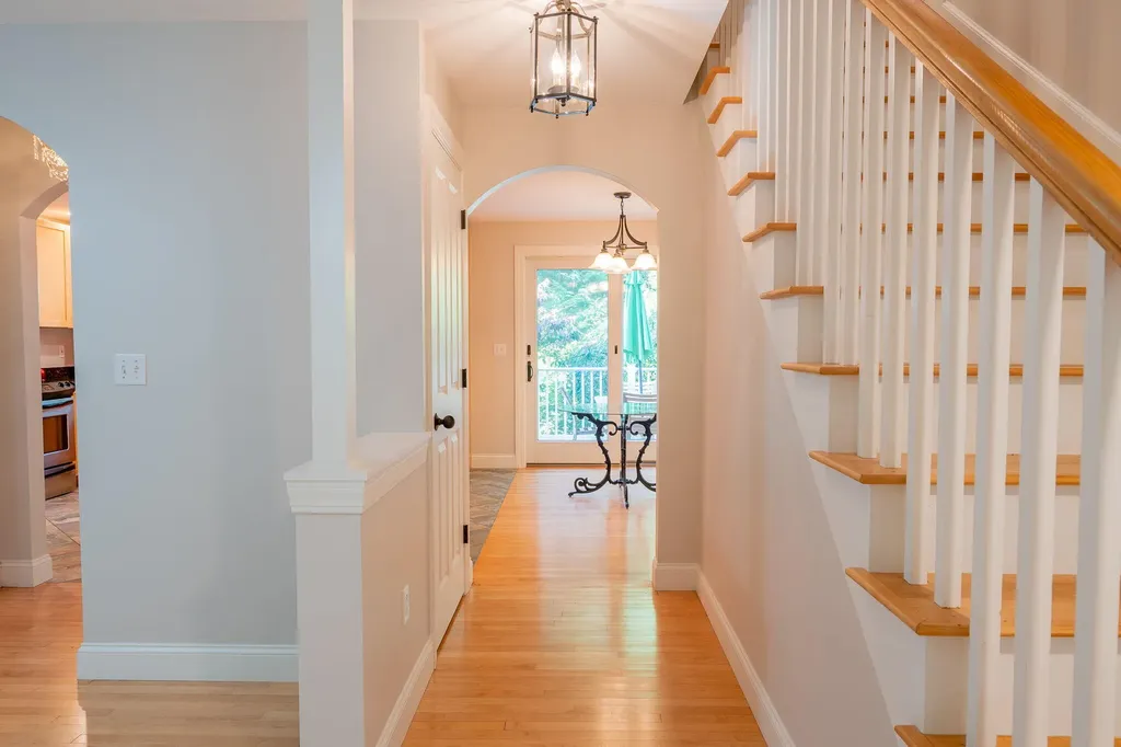9 Whippoorwill Lane Durham ME 04222