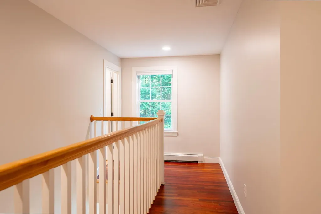 9 Whippoorwill Lane Durham ME 04222