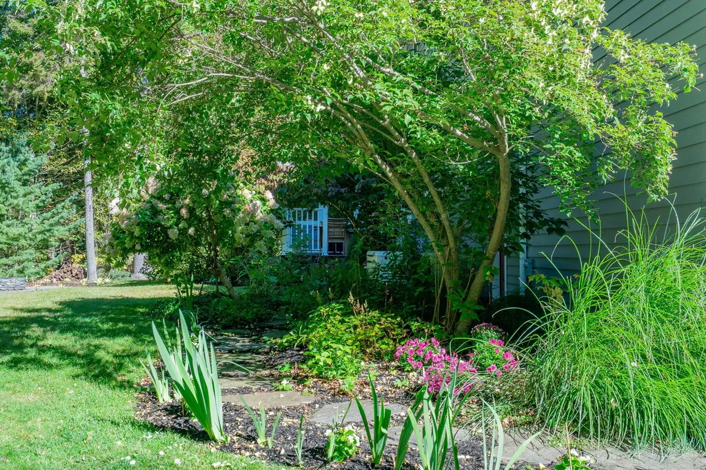 9 Whippoorwill Lane Durham ME 04222