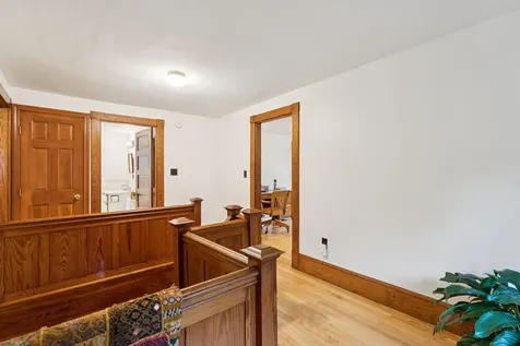 10 Warren Street Hallowell ME 04347