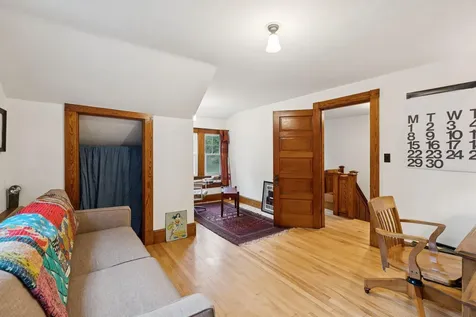 10 Warren Street Hallowell ME 04347