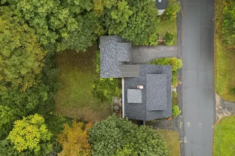 10 Warren Street Hallowell ME 04347