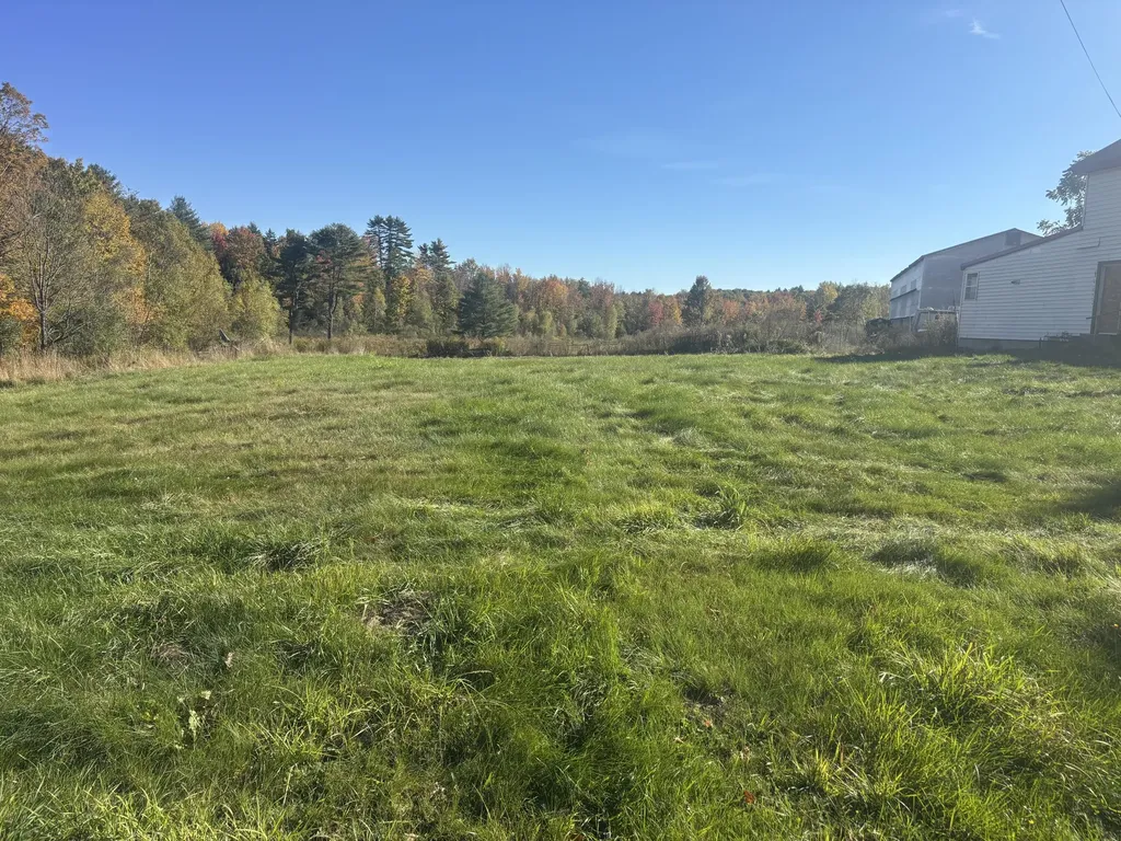 187 Gray Road Vassalboro ME 04989