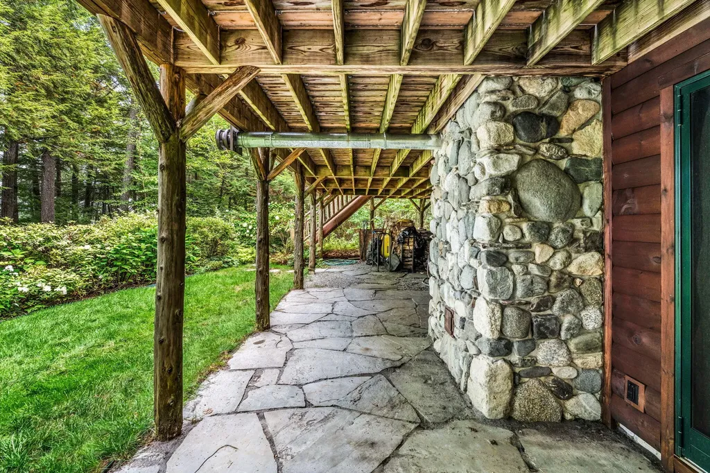 325 Mountain Drive Rome ME 04963