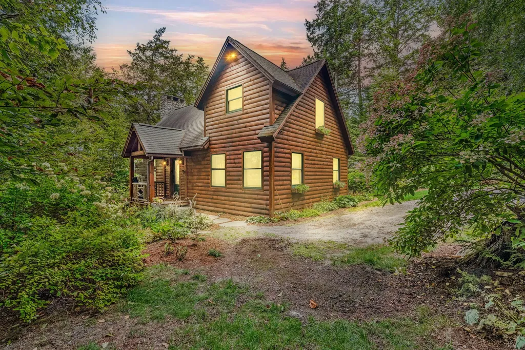 325 Mountain Drive Rome ME 04963