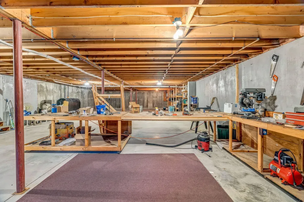 207 Finson Road Bangor ME 04401