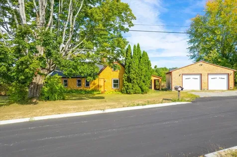 96 Blanchard Road Auburn ME 04210