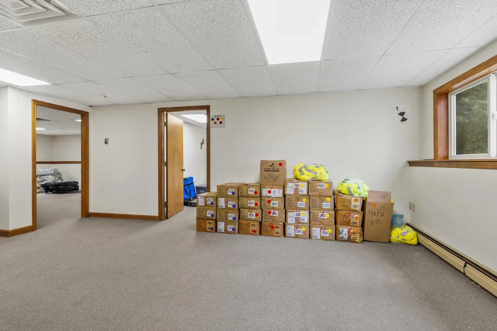 22 Parkers Way Brunswick ME 04011