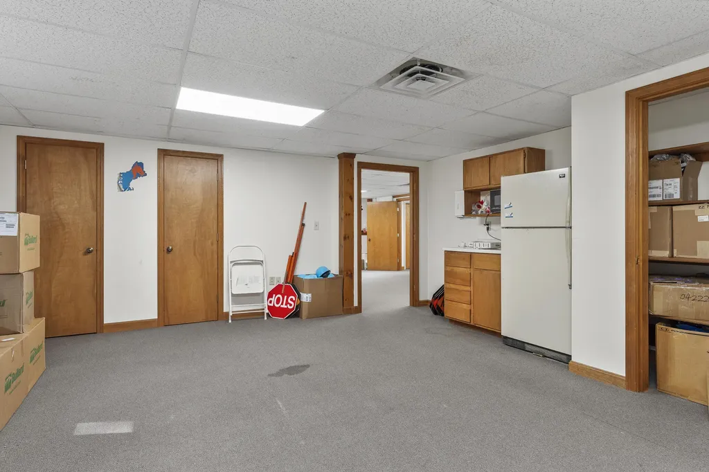 22 Parkers Way Brunswick ME 04011
