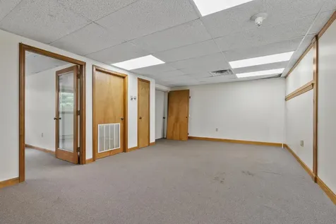 22 Parkers Way Brunswick ME 04011