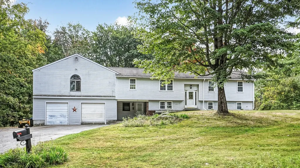 9 Haven Road Windham ME 04062