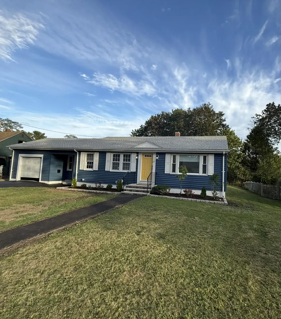 17 Sandy Terrace Portland ME 04102