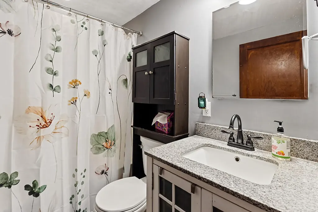 347 Metcalf Road Winthrop ME 04364
