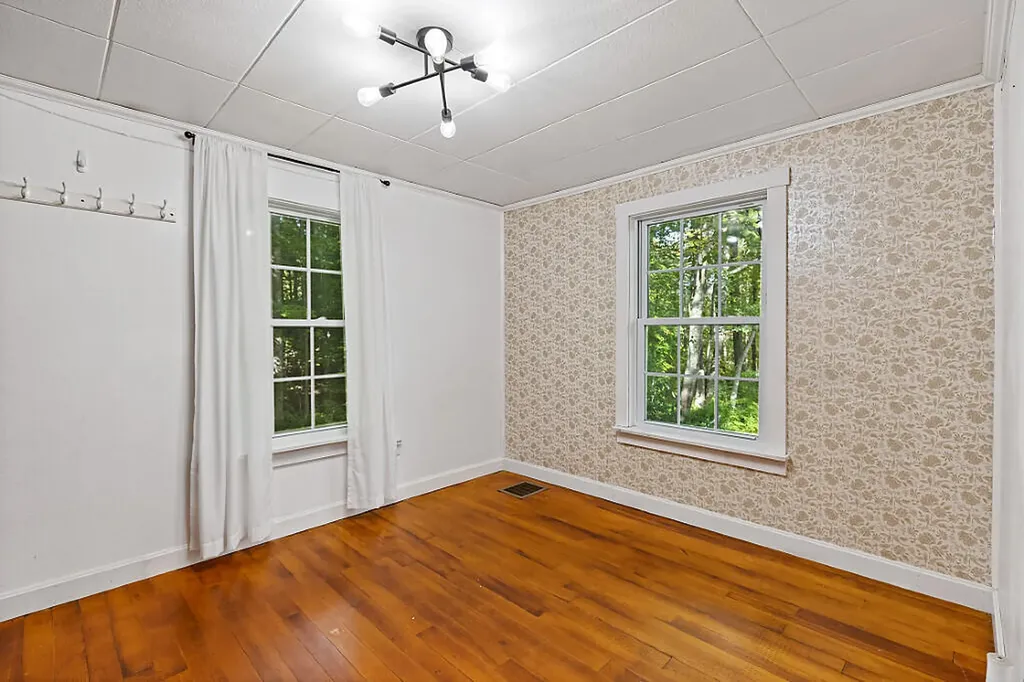 347 Metcalf Road Winthrop ME 04364