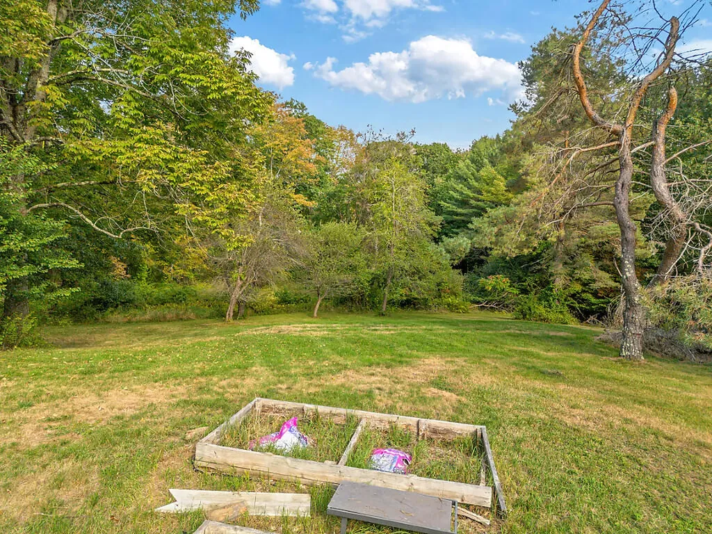 347 Metcalf Road Winthrop ME 04364
