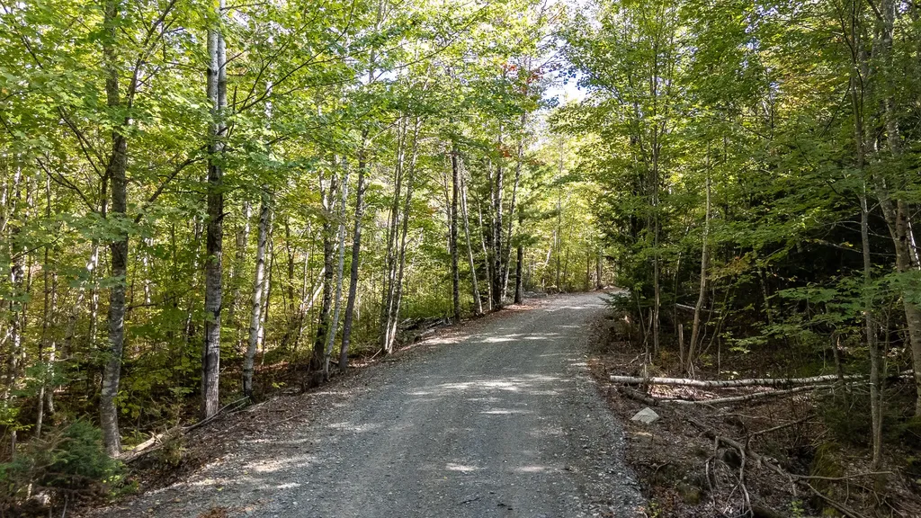 00 Gravy Lane Bradford ME 04410