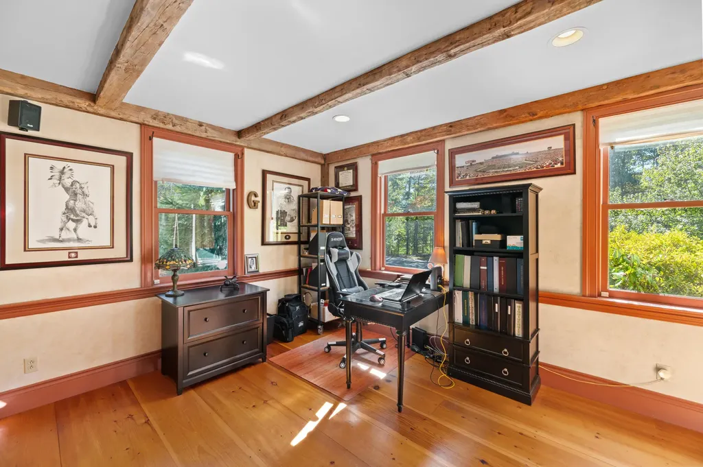 155 Old Kents Hill Road Readfield ME 04355