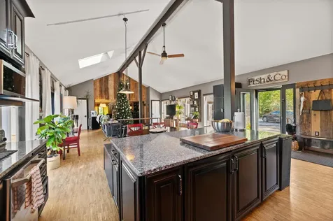 155 Old Kents Hill Road Readfield ME 04355
