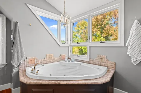 155 Old Kents Hill Road Readfield ME 04355