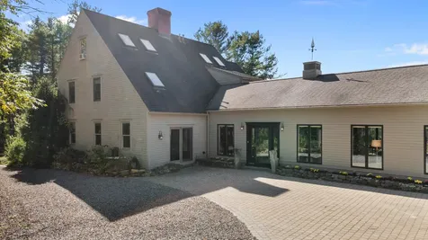 155 Old Kents Hill Road Readfield ME 04355