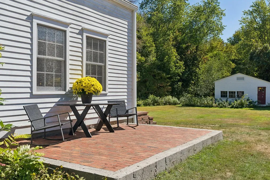 161 Gilman Road Yarmouth ME 04096