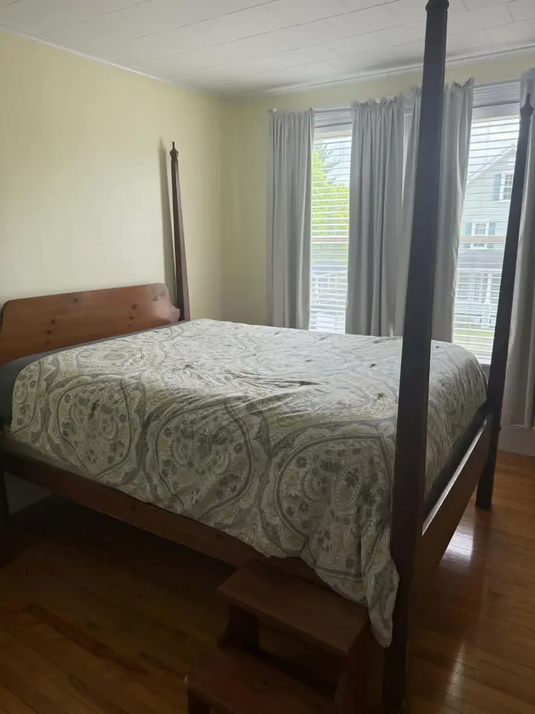 17 Bates Street Millinocket ME 04462