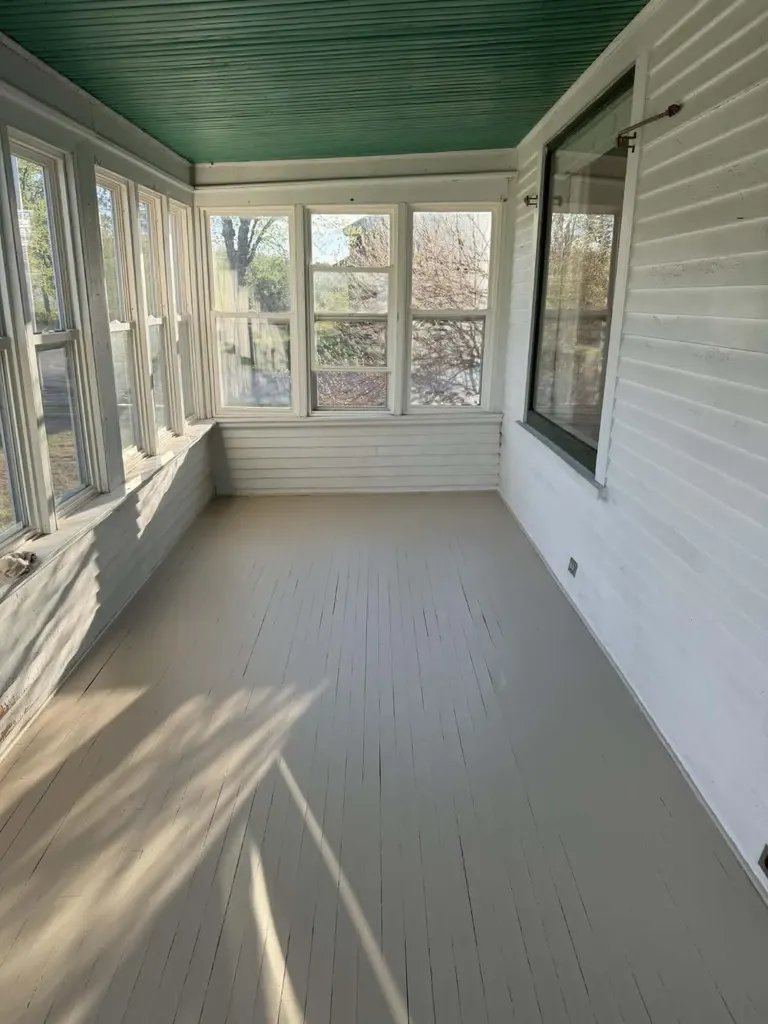 17 Bates Street Millinocket ME 04462