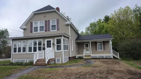 17 Bates Street Millinocket ME 04462